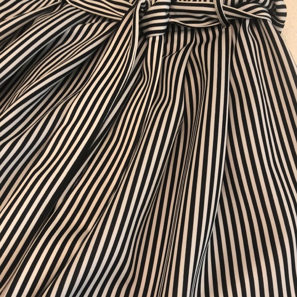 Black and White Striped Skirt - Picture 7 of 7